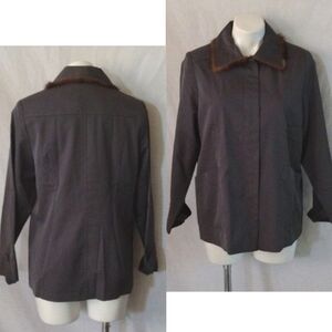 NWT LEIDZWEI Fall Lightweight Button Up Coat Real Fur Trim Collar Long Sleeve